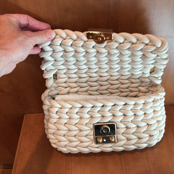 NWT MICHEAL KORS Tribeca Large Hand-Braided Shoulder Bag - Picture 4 of 13